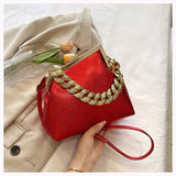 EVERY FASHION Structured Frame Handbag with Oversized Chain Accent