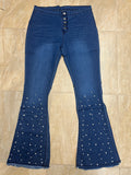 EVERY FASHION Cropped Distressed Denim Jacket with Button Closure