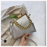 EVERY FASHION Structured Frame Handbag with Oversized Chain Accent