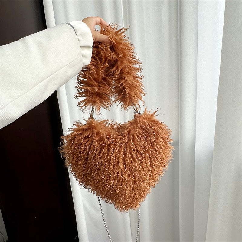Every Fashion Fluffy Heart-Shaped Faux Fur Shoulder Bag