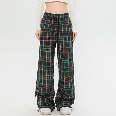 MALYBGG Embracing the Trendy Appeal of Retro-Inspired Straight-Cut Checkered Pants 3621LY